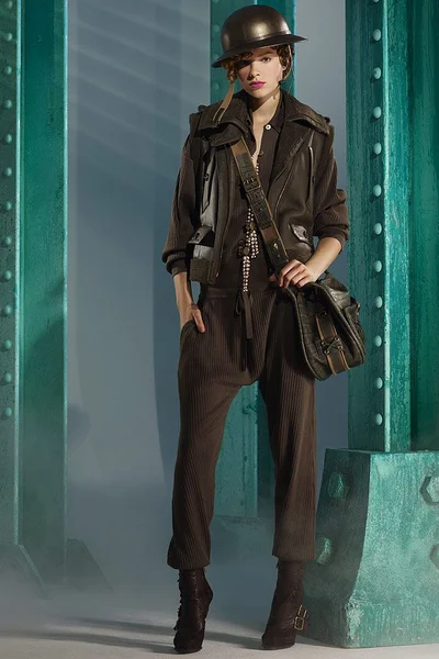 Look 7
